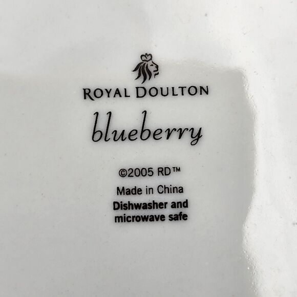 Royal Doulton Blueberry Set Of 2 Salad Plates 7.5" Dishwasher & Microwave Safe - Picture 8 of 8
